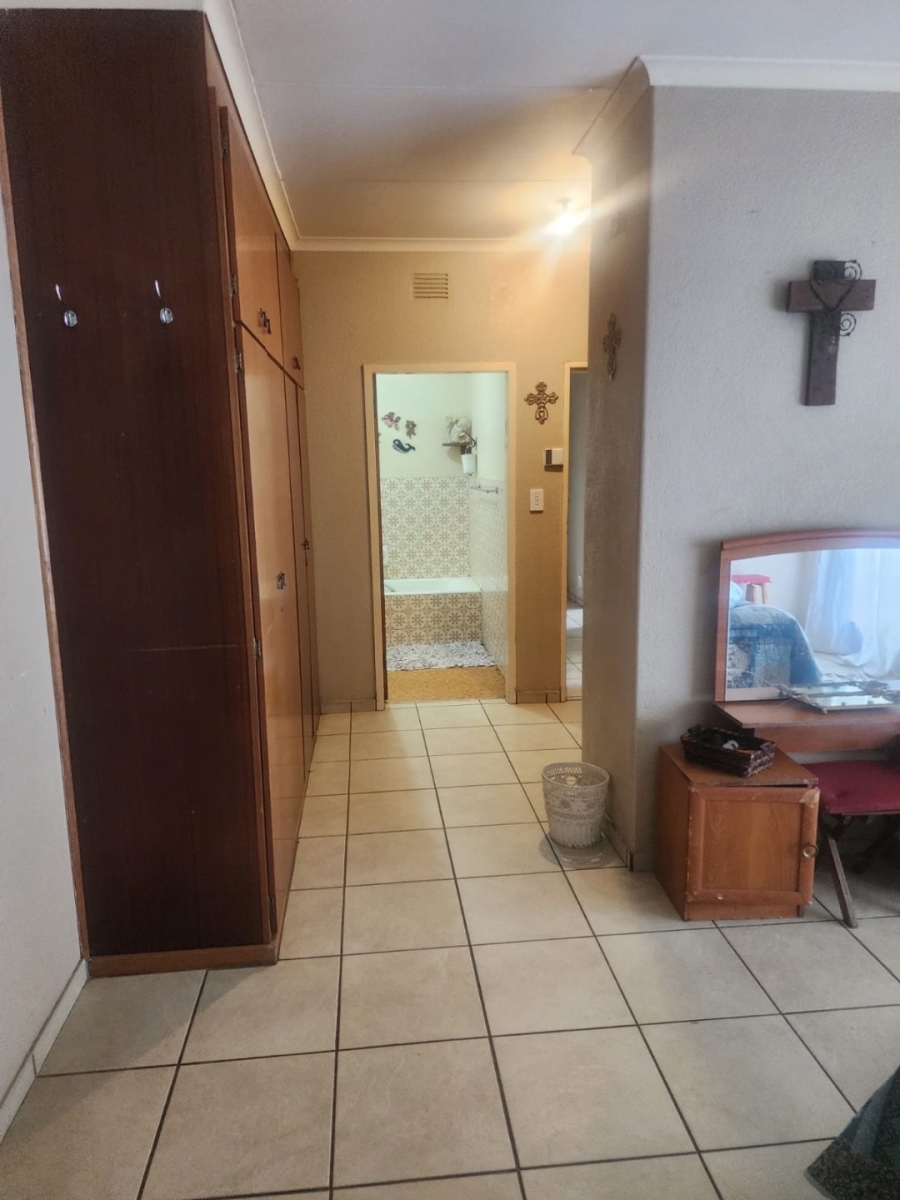 3 Bedroom Property for Sale in La Hoff North West